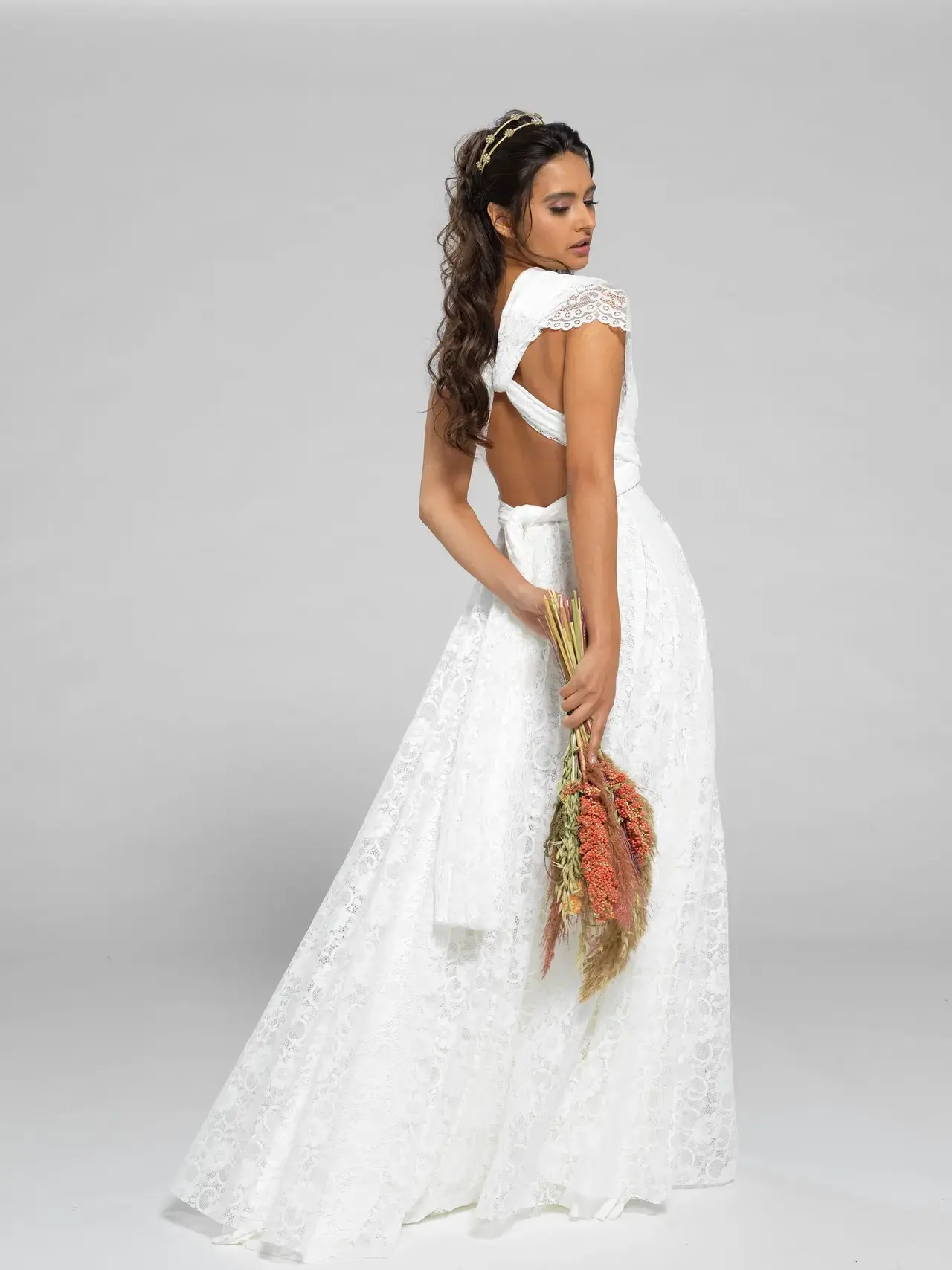 Lace Multiway resized